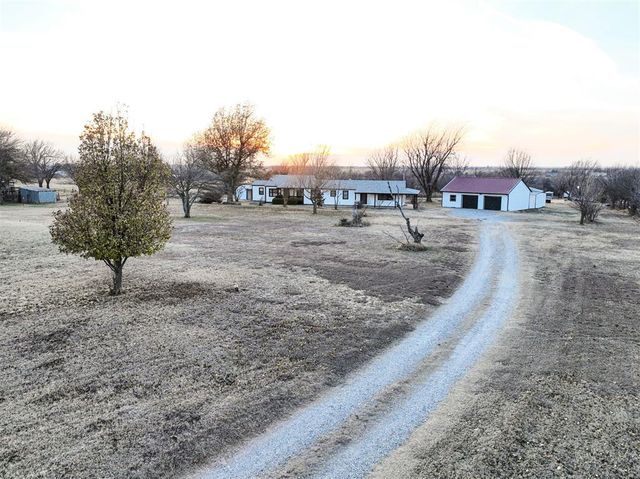 1112 County Street 2910, Tuttle, OK 73089