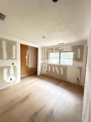 384 LENTZ ROAD, Belleair Bluffs, FL 33770