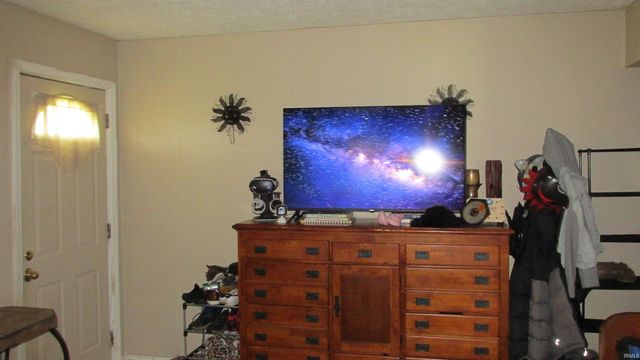 212 N Hodson Avenue, Muncie, IN 47303