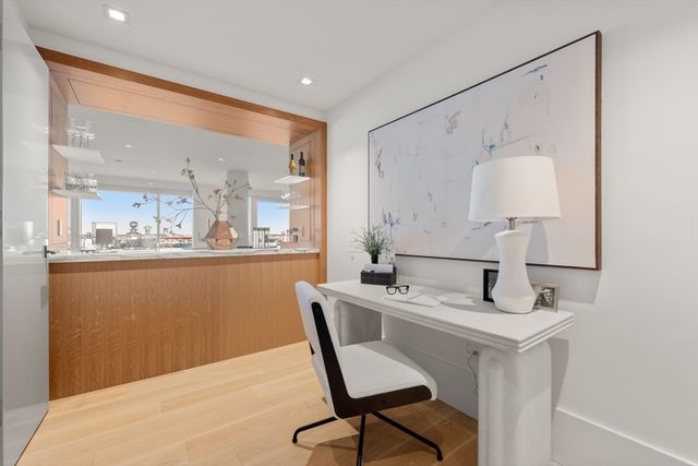 150 Seaport Boulevard 15CD, Boston, MA 02210