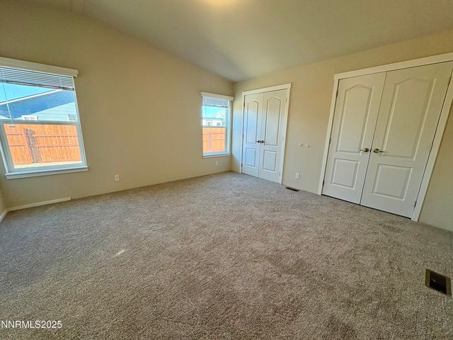 495 Camellia Way, Lovelock, NV 89419