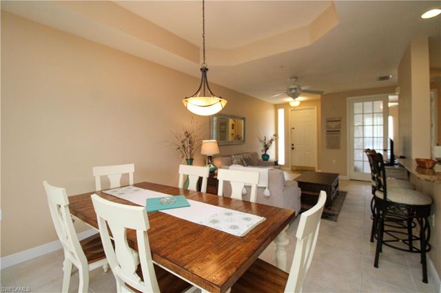 1360 Sweetwater CV 202, Naples, FL 34110