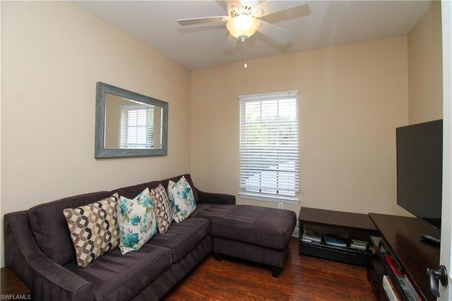 1360 Sweetwater CV 202, Naples, FL 34110