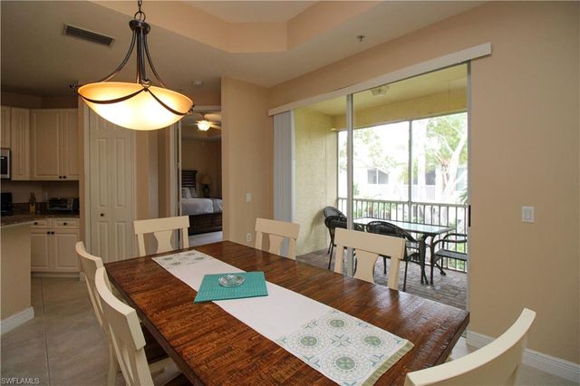 1360 Sweetwater CV 202, Naples, FL 34110