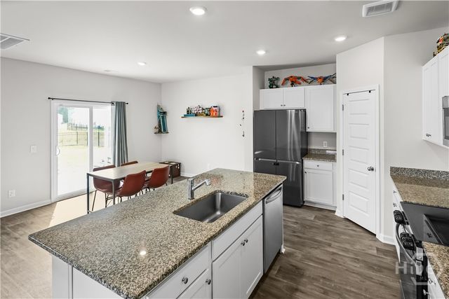 102 Hydrangea Way, Bloomingdale, GA 31302
