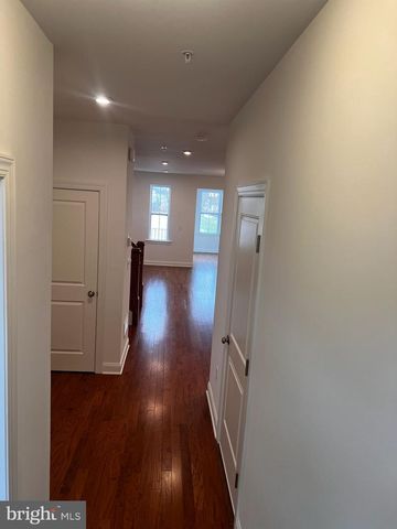 9 TURF CT, Royersford, PA 19468