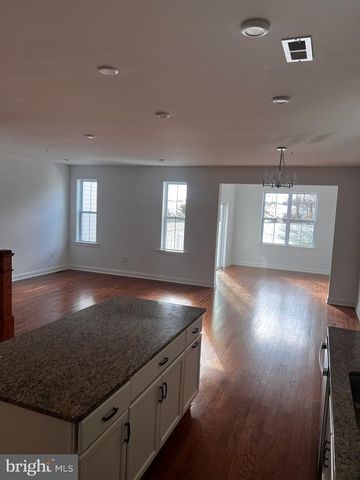 9 TURF CT, Royersford, PA 19468