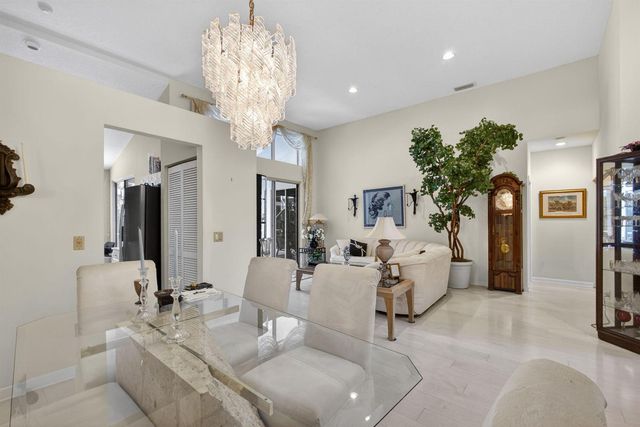 200 Eagleton Estates Boulevard, Palm Beach Gardens, FL 33418