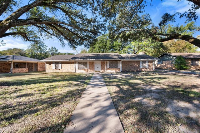 409 N Overlook Drive, Kerens, TX 75144