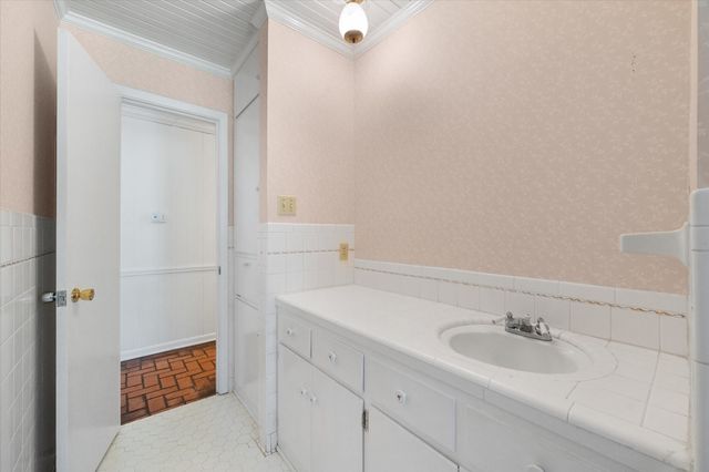 409 N Overlook Drive, Kerens, TX 75144