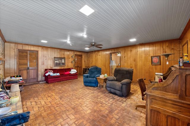 409 N Overlook Drive, Kerens, TX 75144