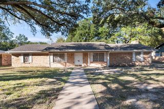 409 N Overlook Drive, Kerens, TX 75144