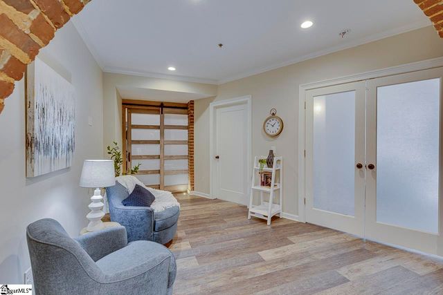 400 E Washington Street Unit 26, Greenville, SC 29601