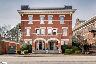 400 E Washington Street Unit 26, Greenville, SC 29601