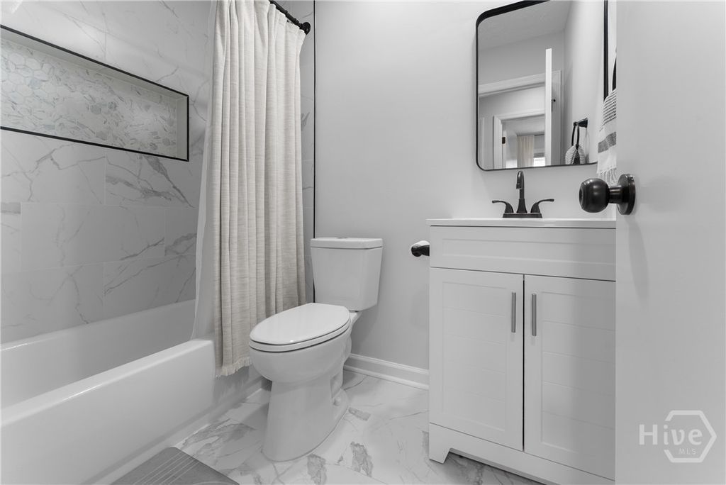 Image 35 of property listing at 107 Hover Creek Road, Savannah, GA 31419