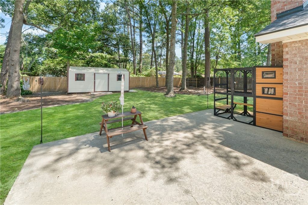 Image 38 of property listing at 107 Hover Creek Road, Savannah, GA 31419