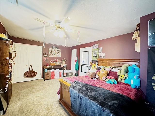 801 E Pearl Street, Harrisonville, MO 64701