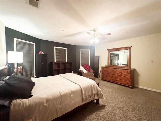 801 E Pearl Street, Harrisonville, MO 64701