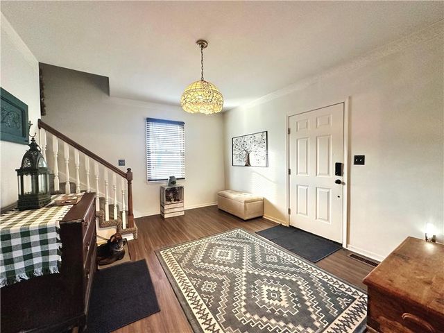 801 E Pearl Street, Harrisonville, MO 64701