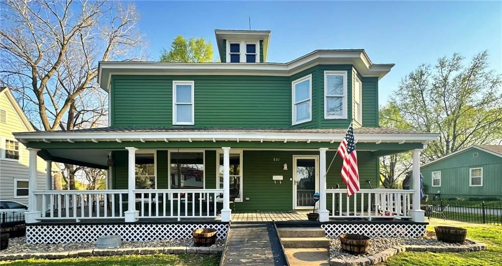 801 E Pearl Street, Harrisonville, MO 64701