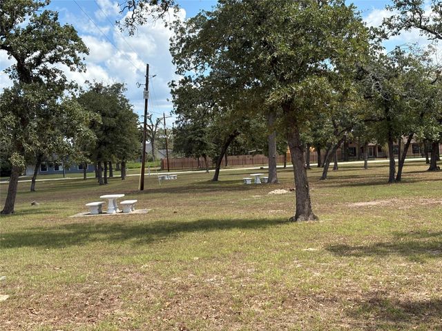 000 Sycamore And Lakeshore, Hempstead, TX 77445