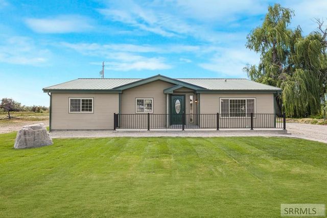 715 Clark Drive, Blackfoot, ID 83221