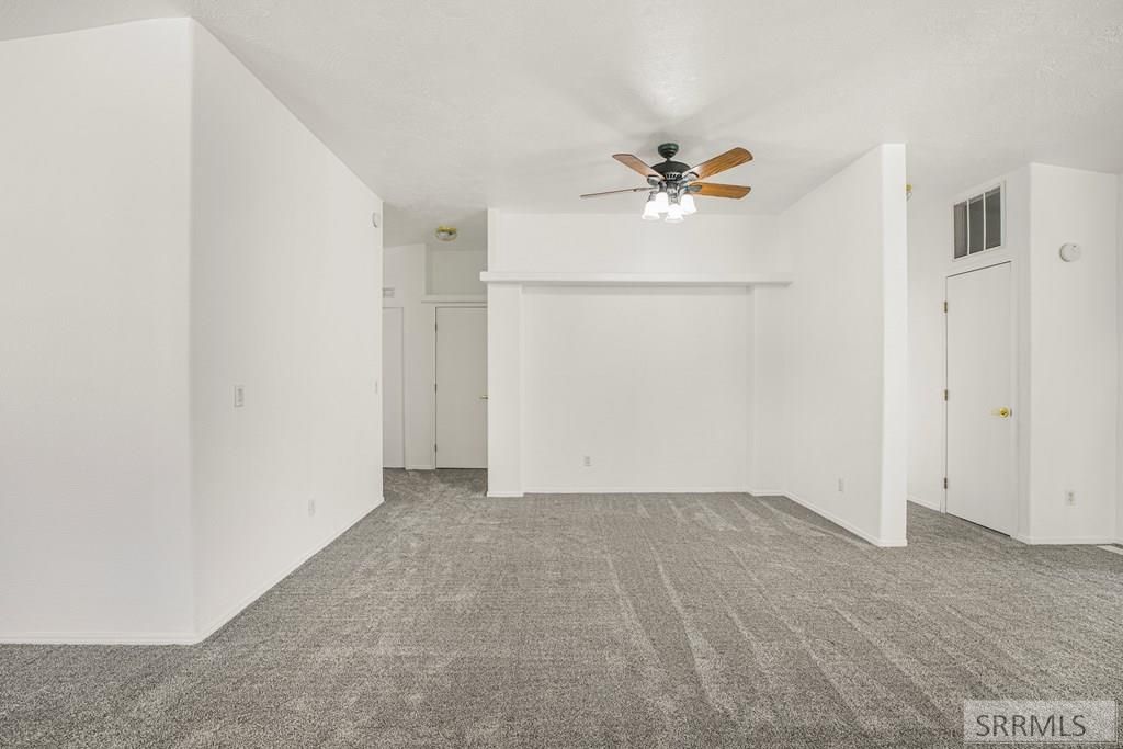 Image 11 of property listing at 715 Clark Drive, Blackfoot, ID 83221