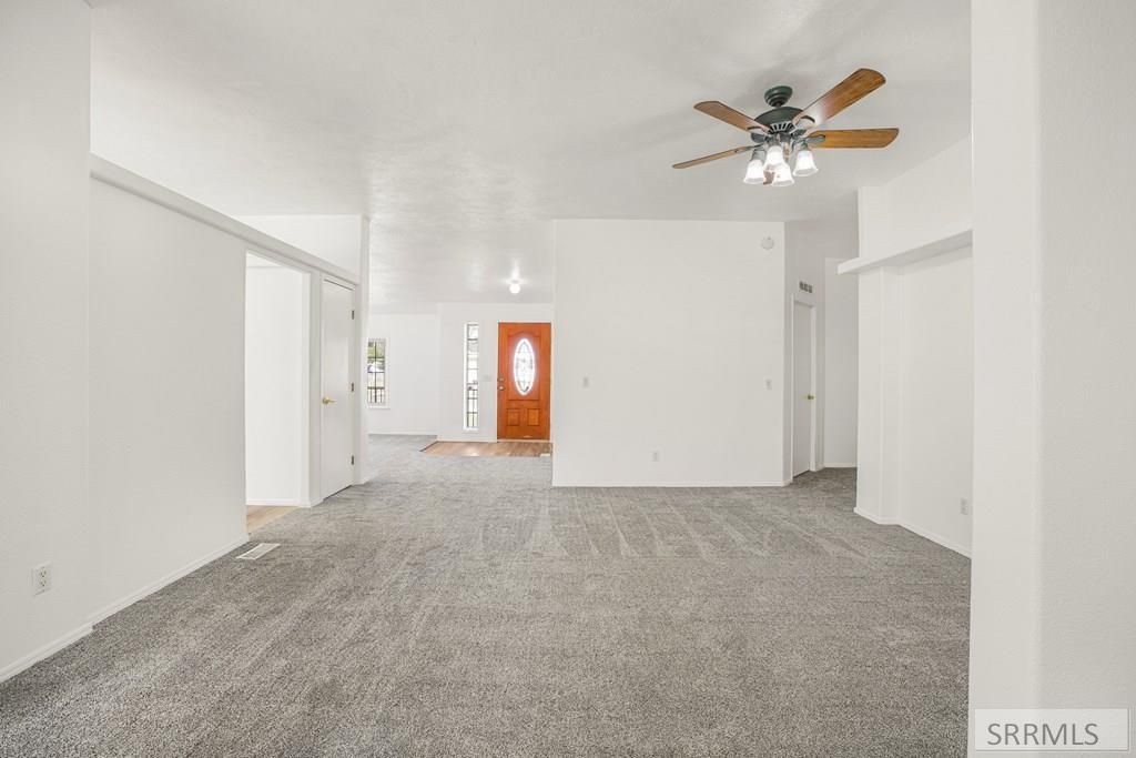 Image 13 of property listing at 715 Clark Drive, Blackfoot, ID 83221