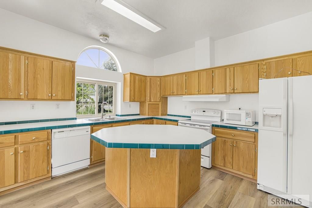 Image 14 of property listing at 715 Clark Drive, Blackfoot, ID 83221