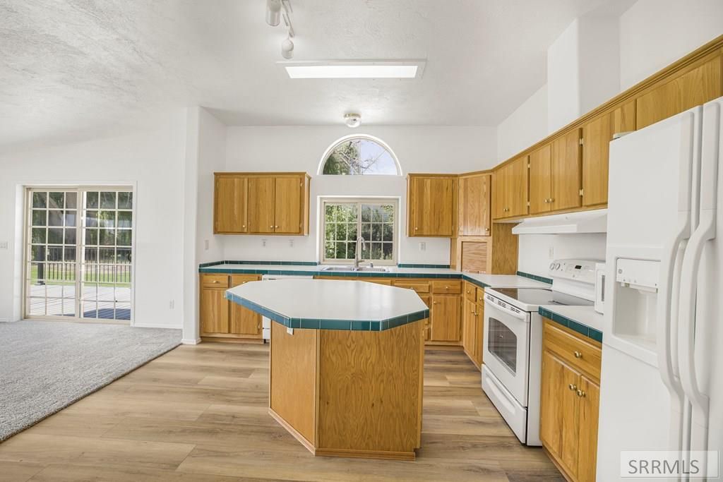 Image 15 of property listing at 715 Clark Drive, Blackfoot, ID 83221