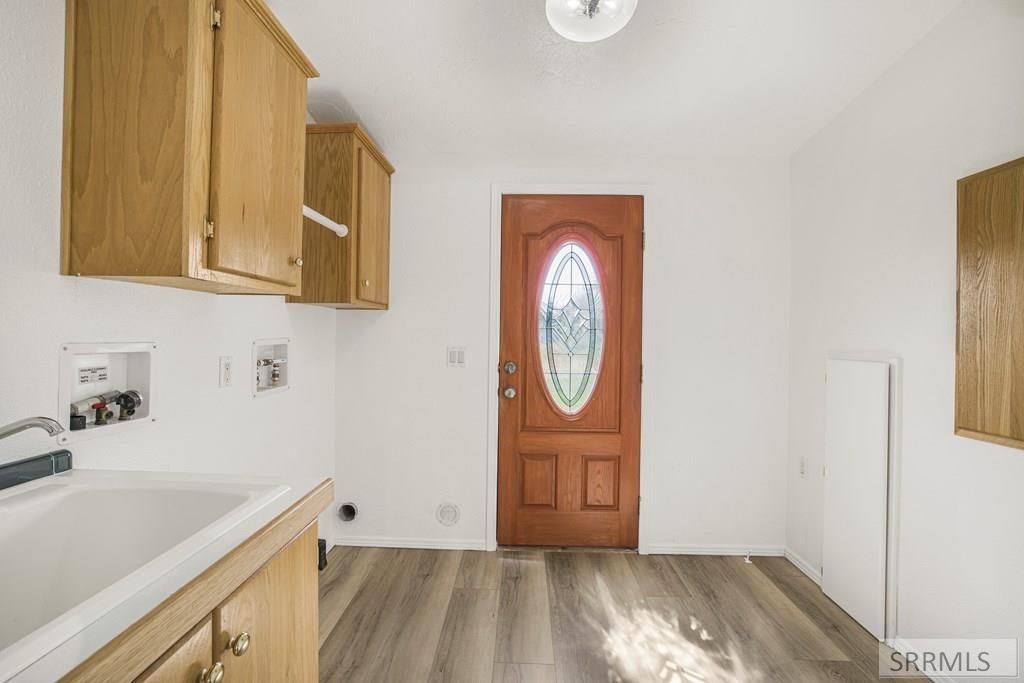 Image 24 of property listing at 715 Clark Drive, Blackfoot, ID 83221