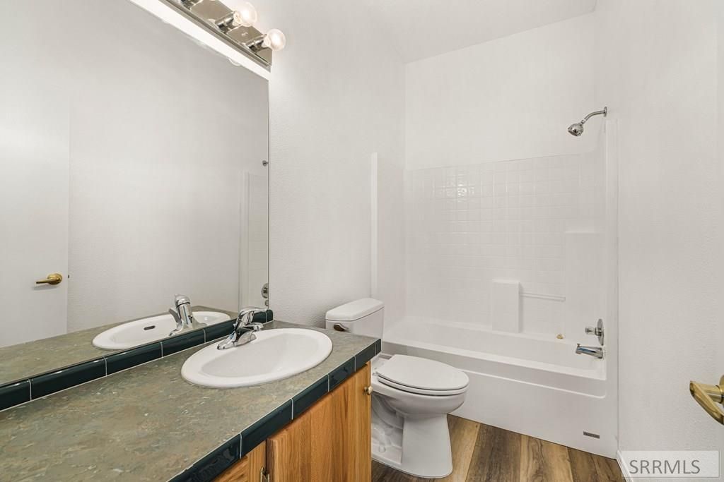 Image 26 of property listing at 715 Clark Drive, Blackfoot, ID 83221