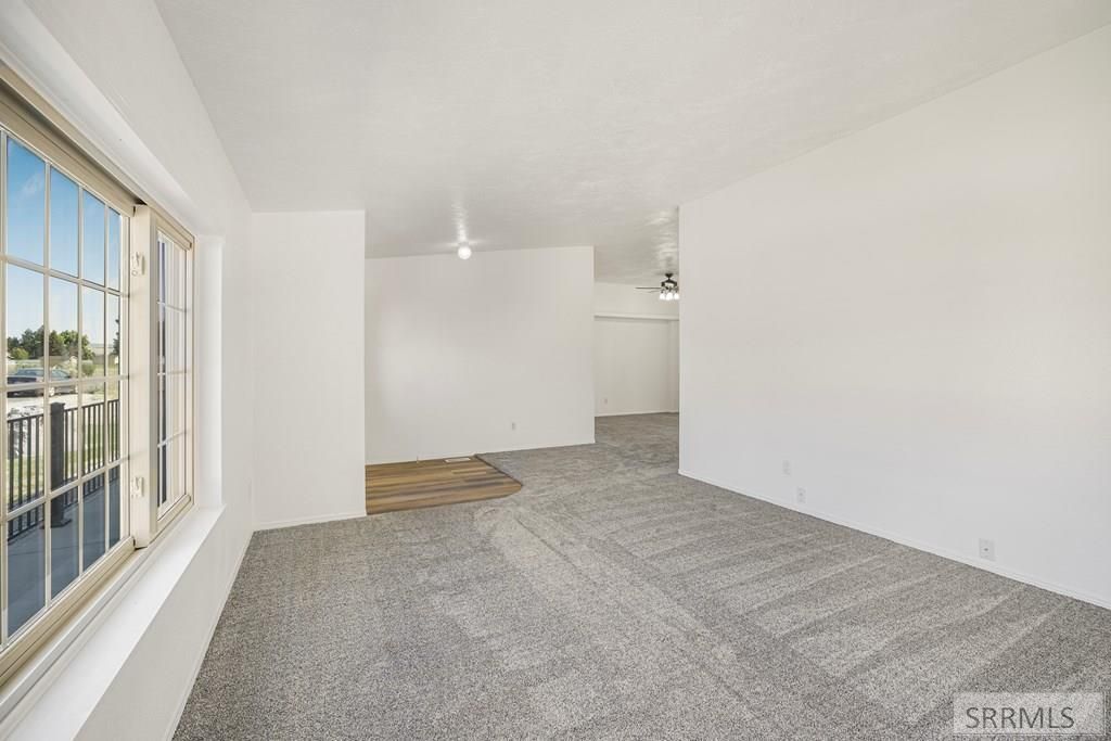 Image 7 of property listing at 715 Clark Drive, Blackfoot, ID 83221