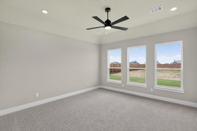 136 Chapowits, Godley, TX 76044