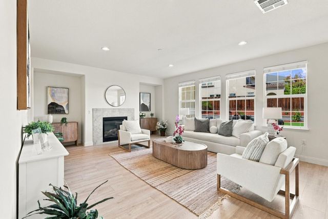 2309 Encanto Way, Dublin, CA 94568