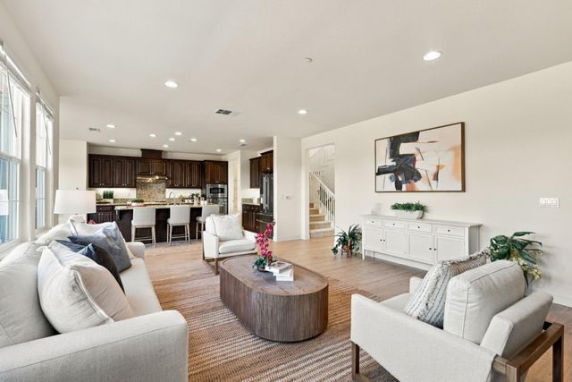 2309 Encanto Way, Dublin, CA 94568