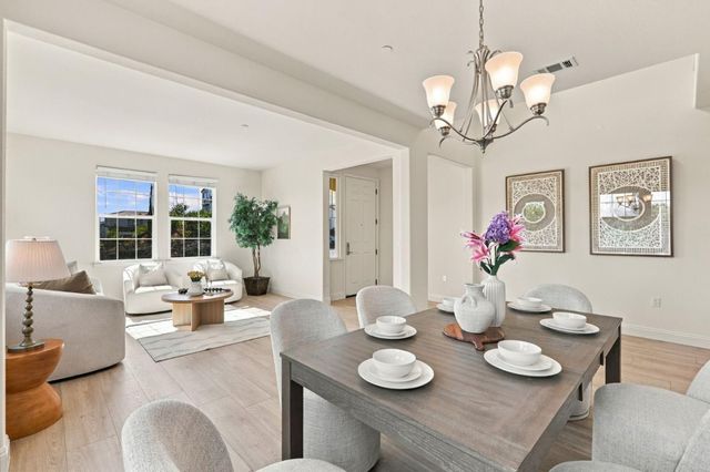 2309 Encanto Way, Dublin, CA 94568