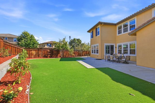 2309 Encanto Way, Dublin, CA 94568