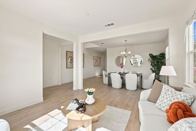 2309 Encanto Way, Dublin, CA 94568