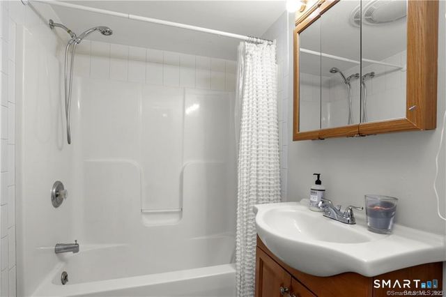 102 Wooster Street B, Shelton, CT 06484