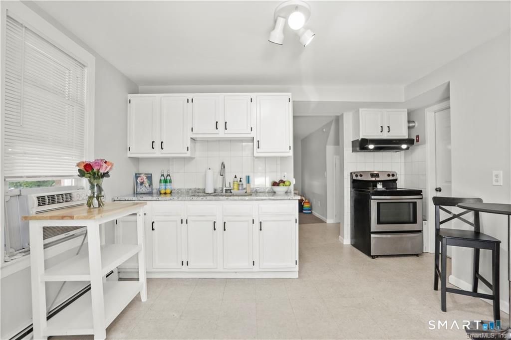 102 Wooster Street B, Shelton, CT 06484