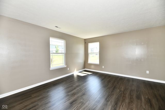 8196 Alyssum Drive, Plainfield, IN 46168