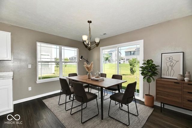 8196 Alyssum Drive, Plainfield, IN 46168