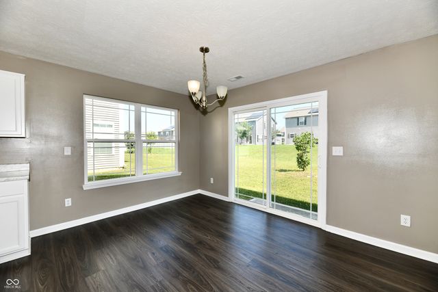 8196 Alyssum Drive, Plainfield, IN 46168