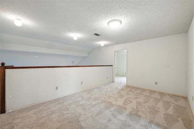 2116 S Winding Creek Drive, Grapevine, TX 76051