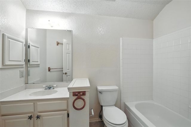 2116 S Winding Creek Drive, Grapevine, TX 76051