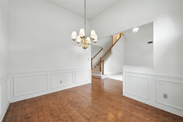 2116 S Winding Creek Drive, Grapevine, TX 76051