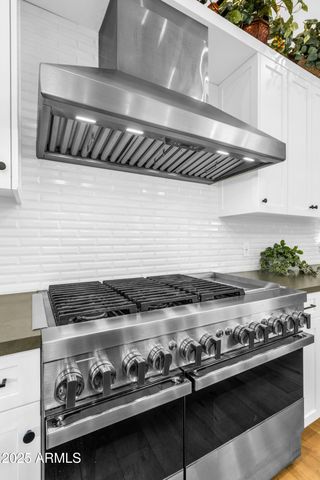 908 W CALDWELL Street, Phoenix, AZ 85041