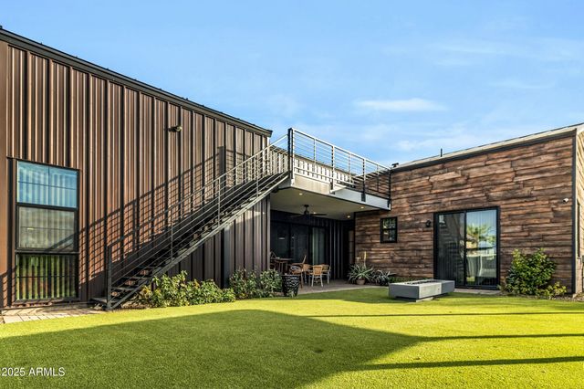 908 W CALDWELL Street, Phoenix, AZ 85041