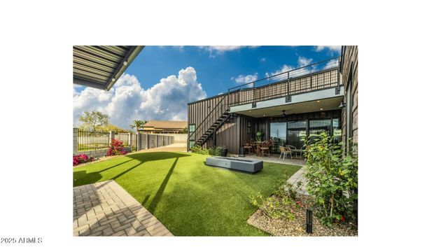 908 W CALDWELL Street, Phoenix, AZ 85041